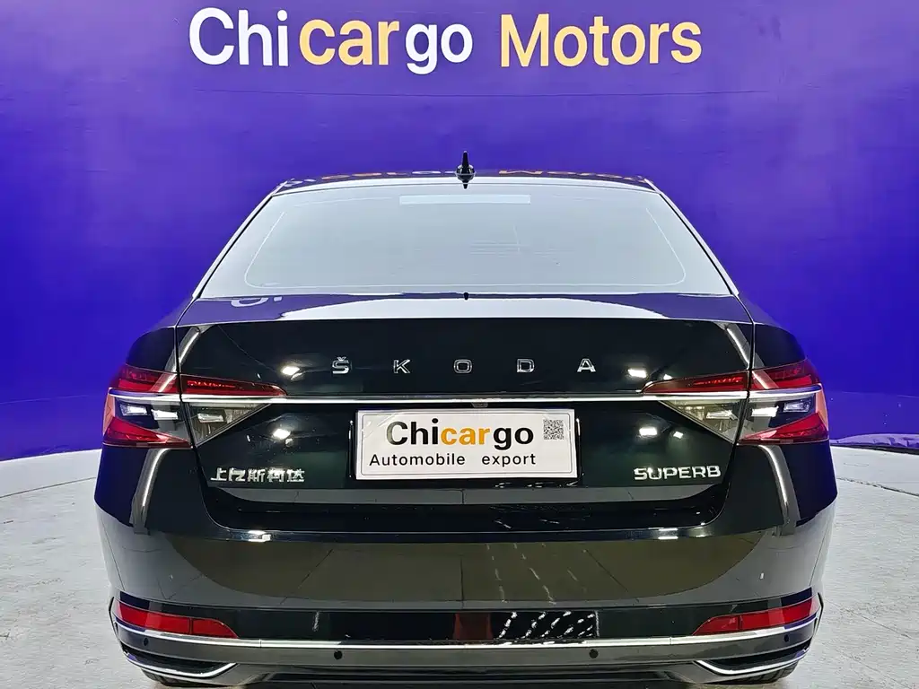 Skoda Superb — фото 4