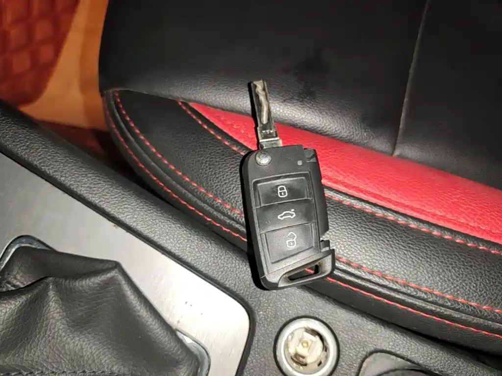 Skoda Octavia — фото 9