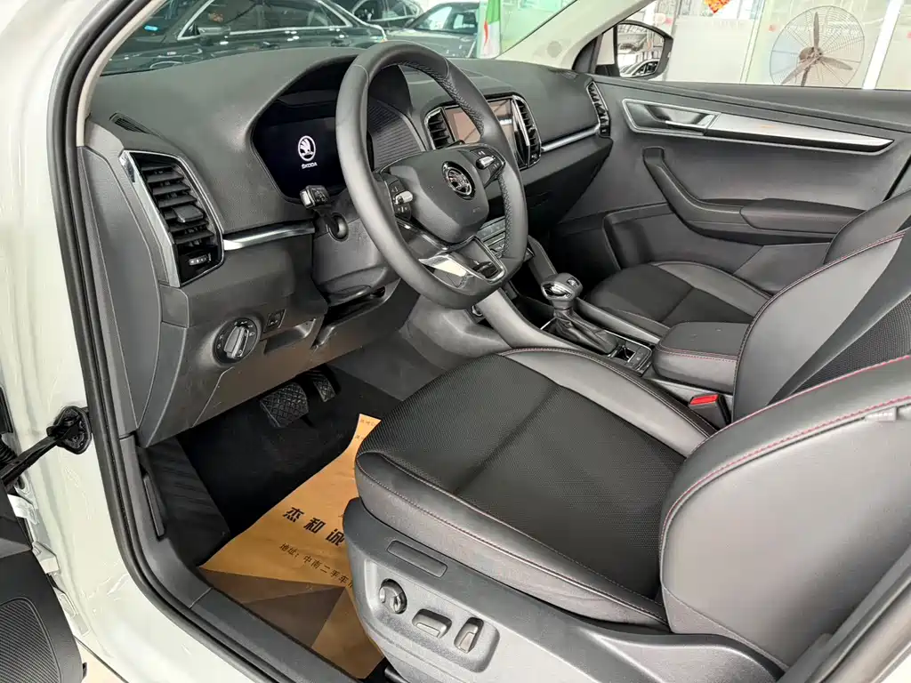Skoda Karoq — фото 3
