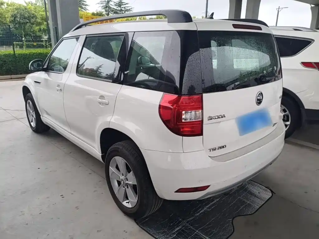 Skoda Yeti — фото 5