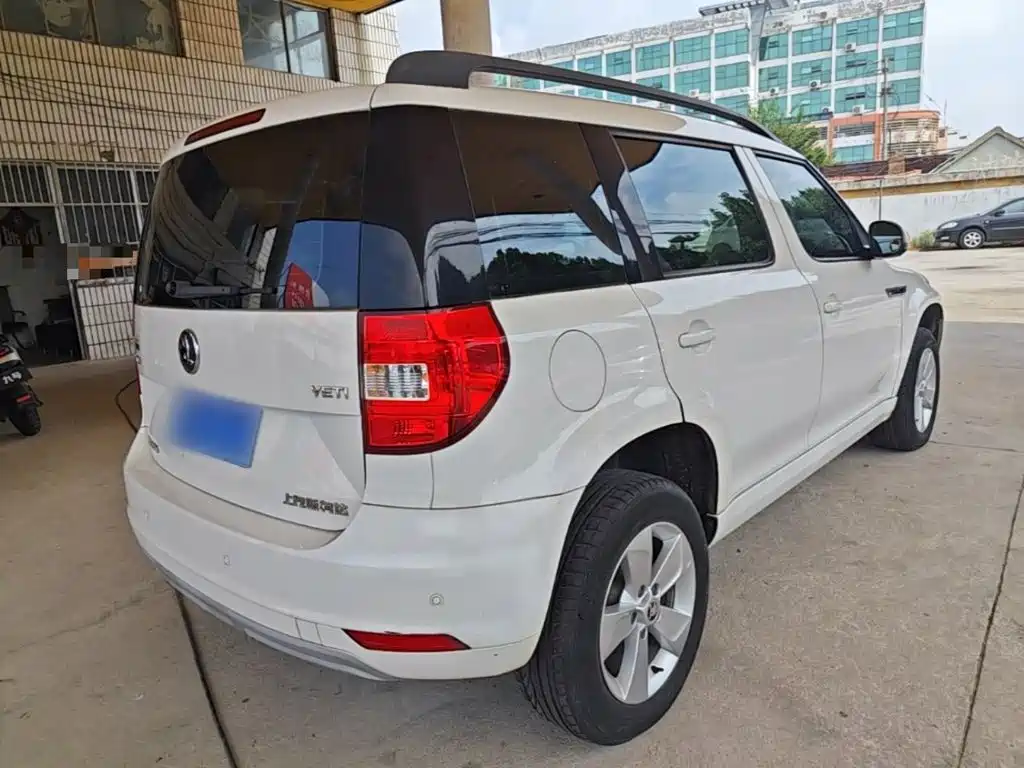 Skoda Yeti — фото 7