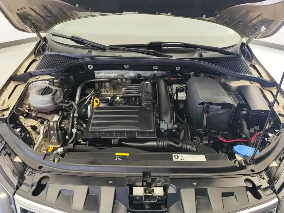 Skoda Octavia — фото 10