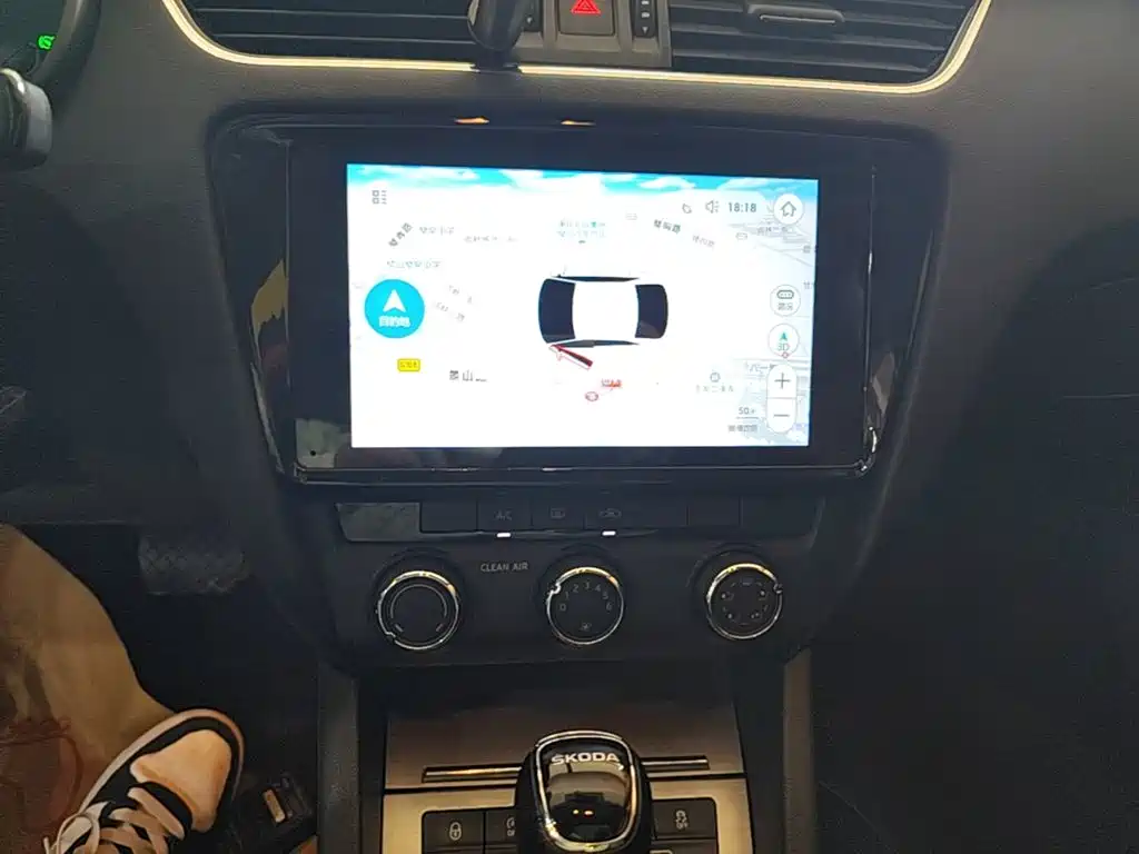 Skoda Octavia — фото 13
