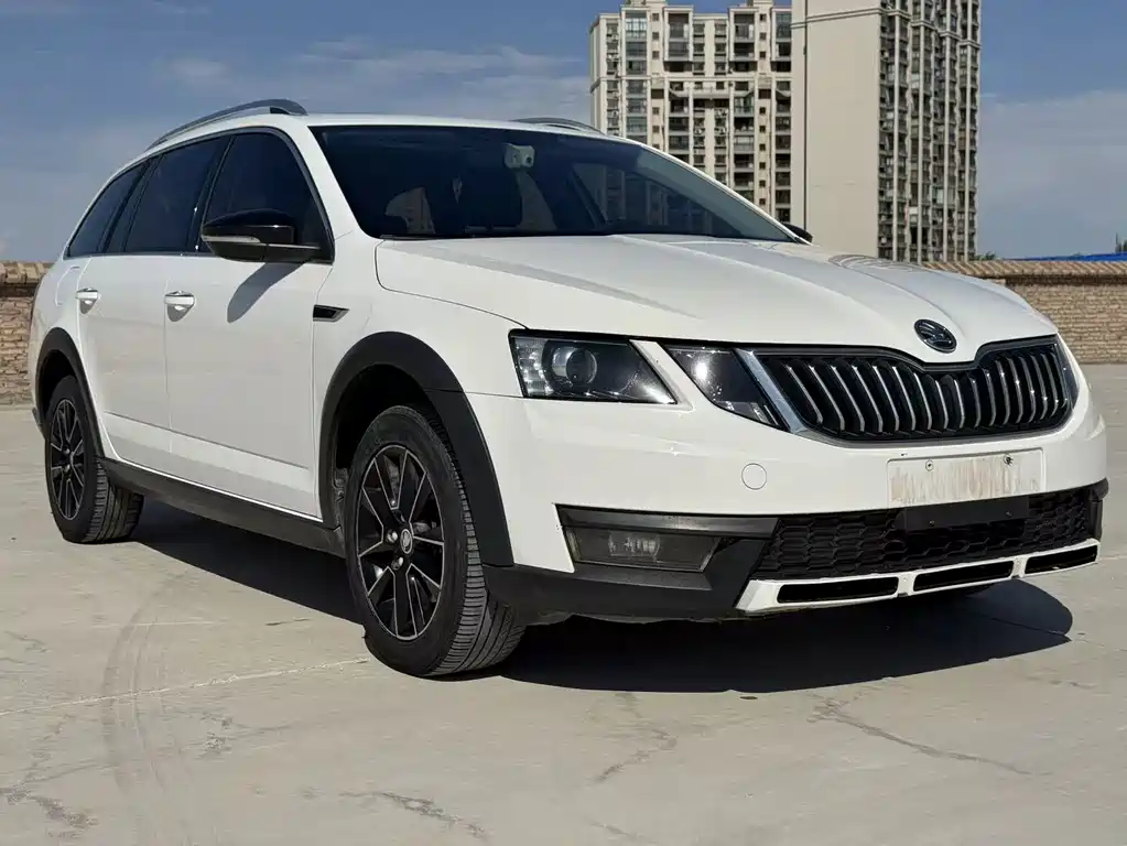 Skoda Octavia — фото 3