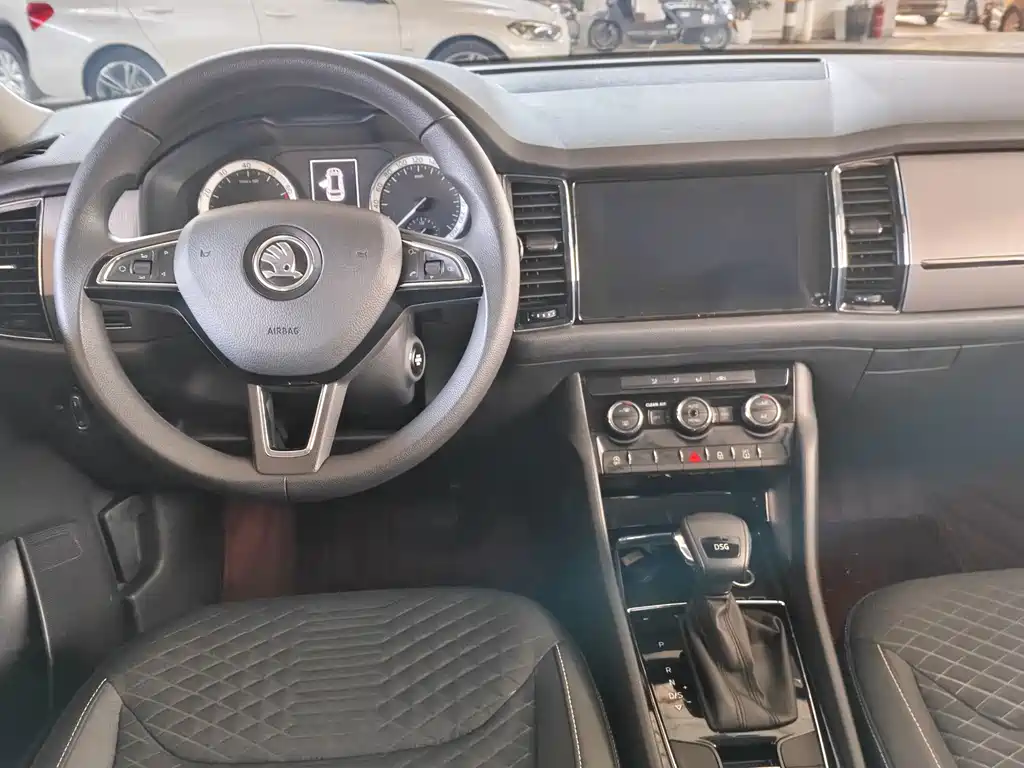Skoda Kodiaq — фото 5