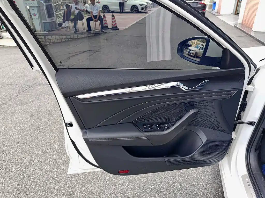 Skoda Octavia — фото 6