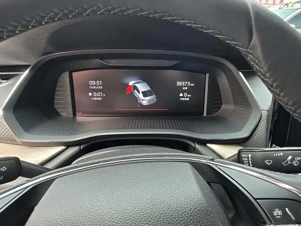 Skoda Octavia — фото 6