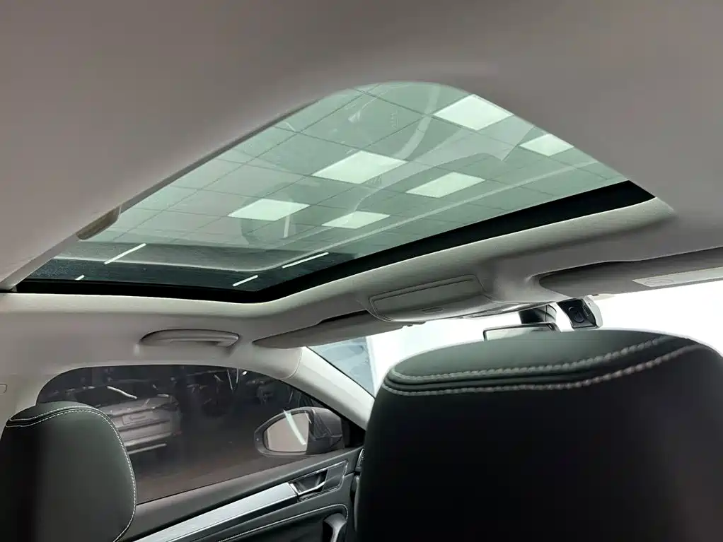 Skoda Superb — фото 23
