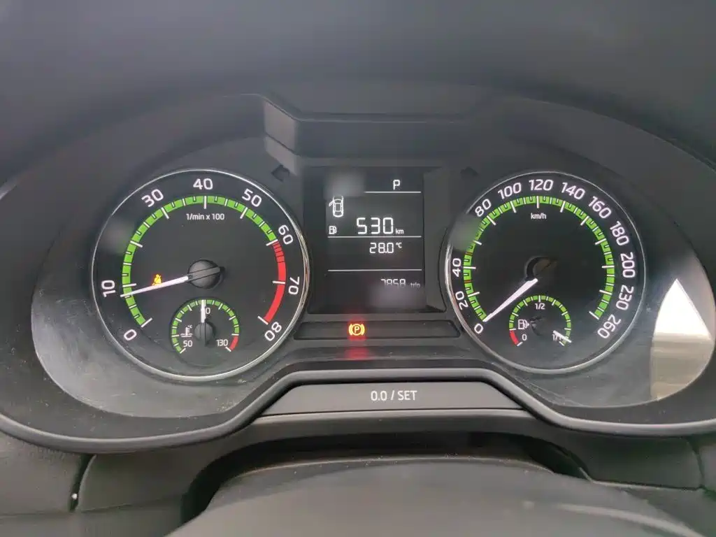 Skoda Octavia — фото 4