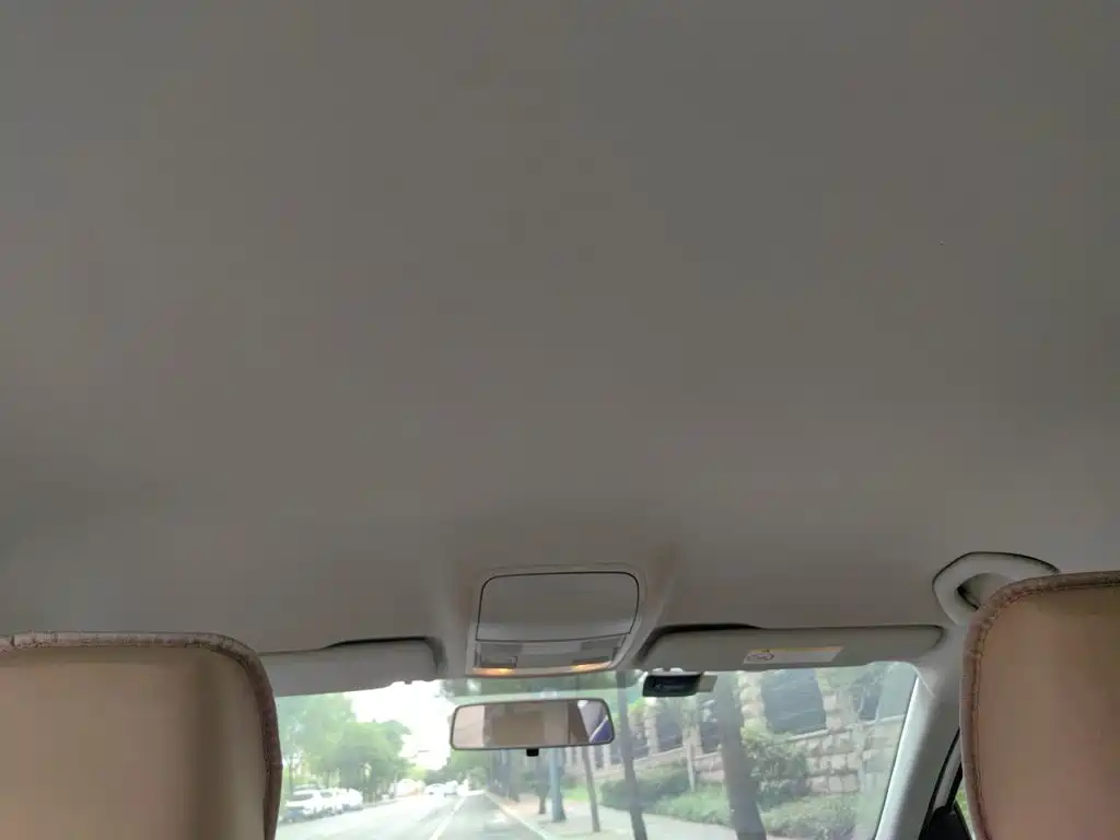 Skoda Octavia — фото 9