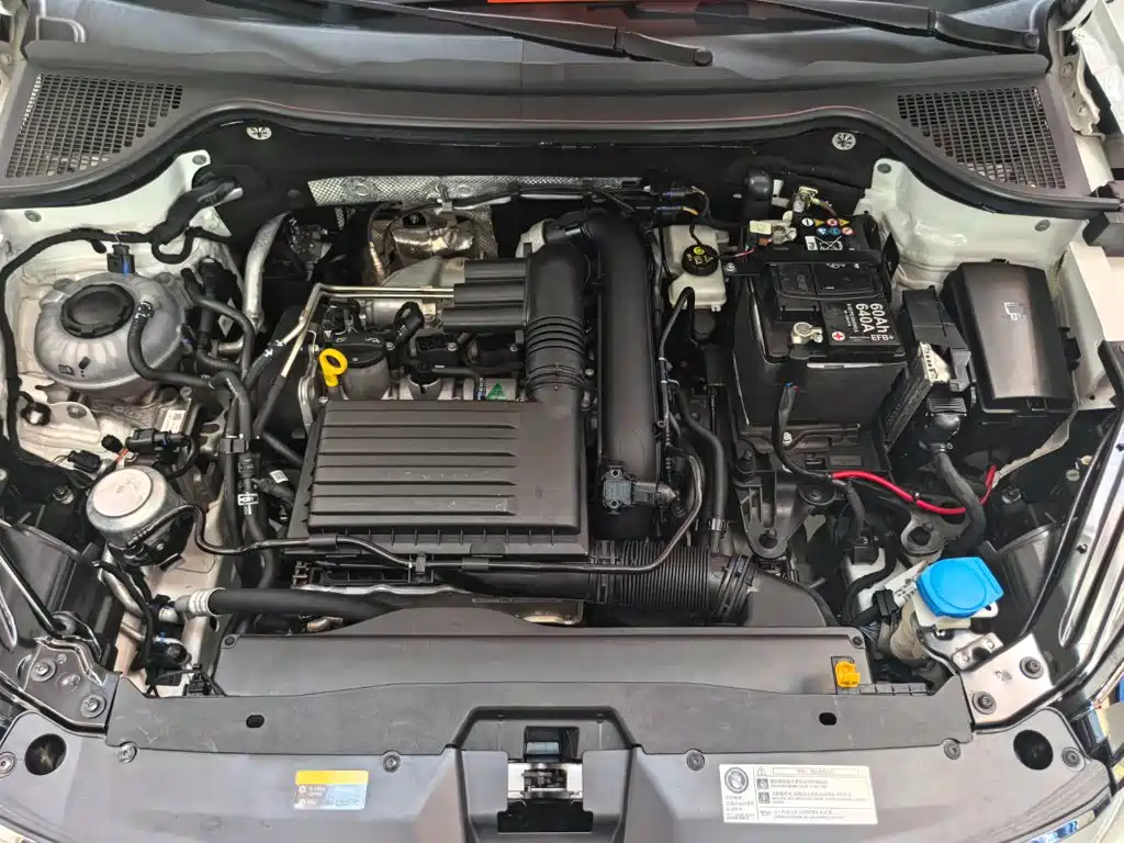 Skoda Karoq — фото 23