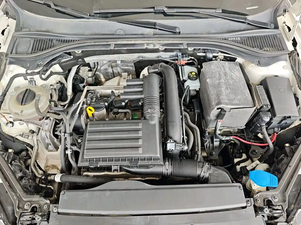 Skoda Superb — фото 20