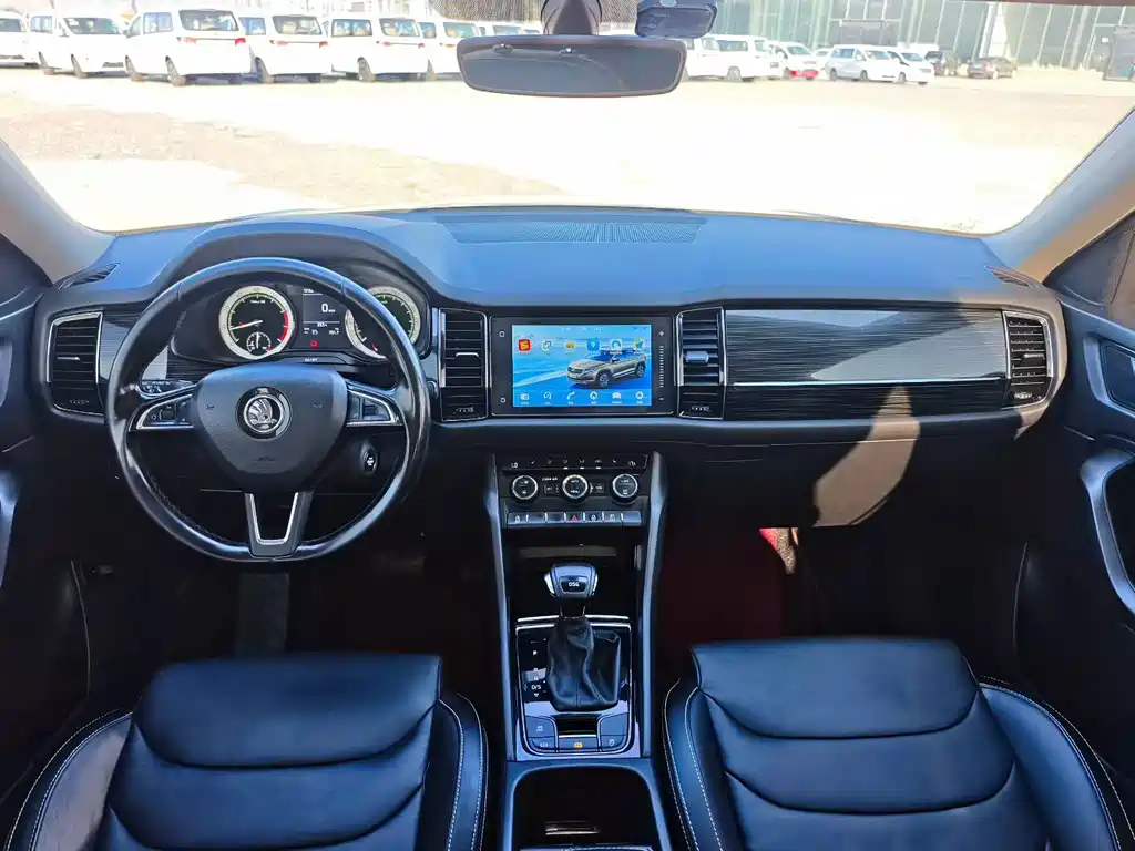 Skoda Kodiaq — фото 8