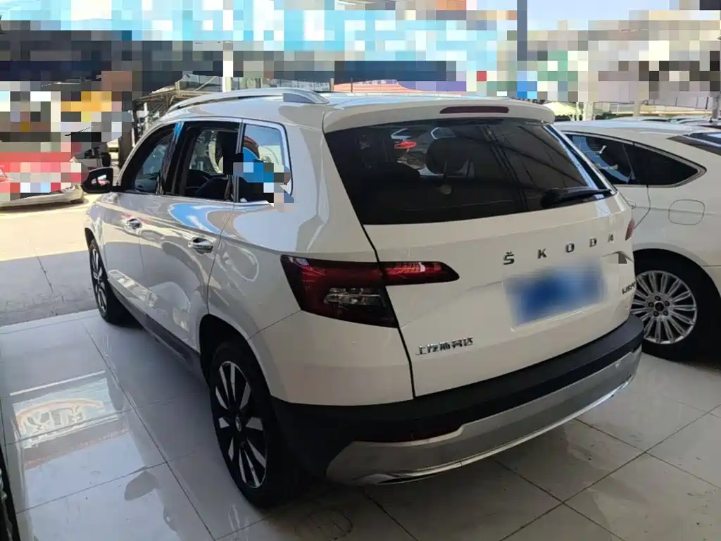 Skoda Karoq — фото 5