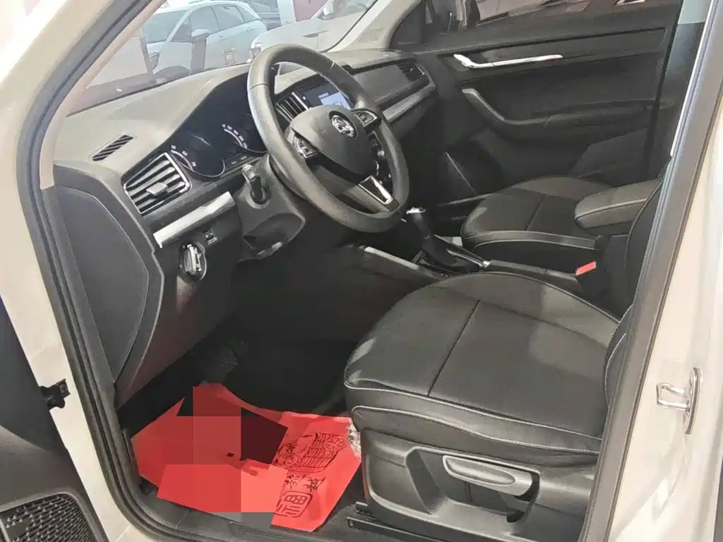 Skoda Kamiq — фото 2
