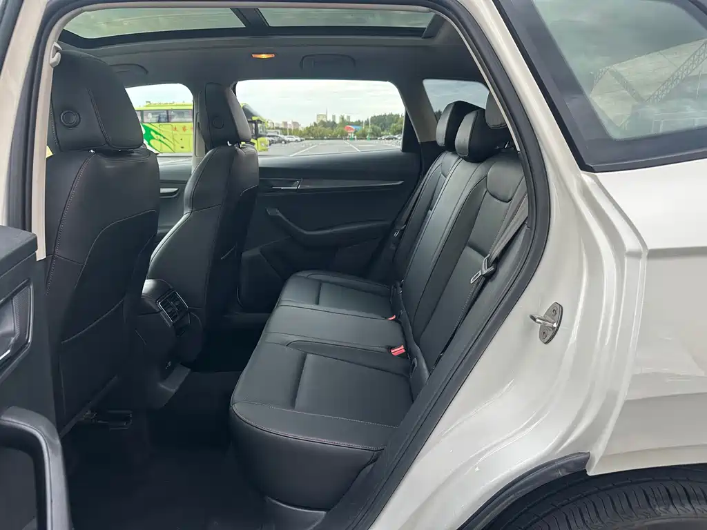 Skoda Karoq — фото 5