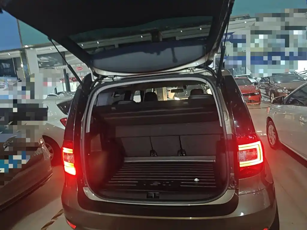 Skoda Yeti — фото 19