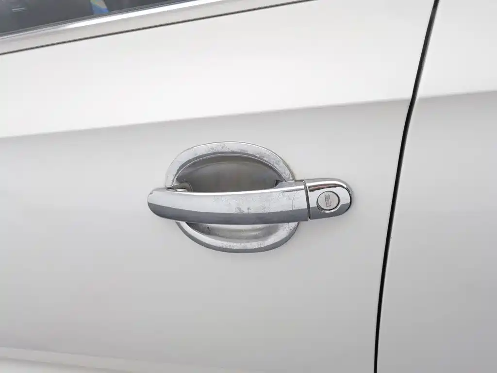 Skoda Rapid — фото 18