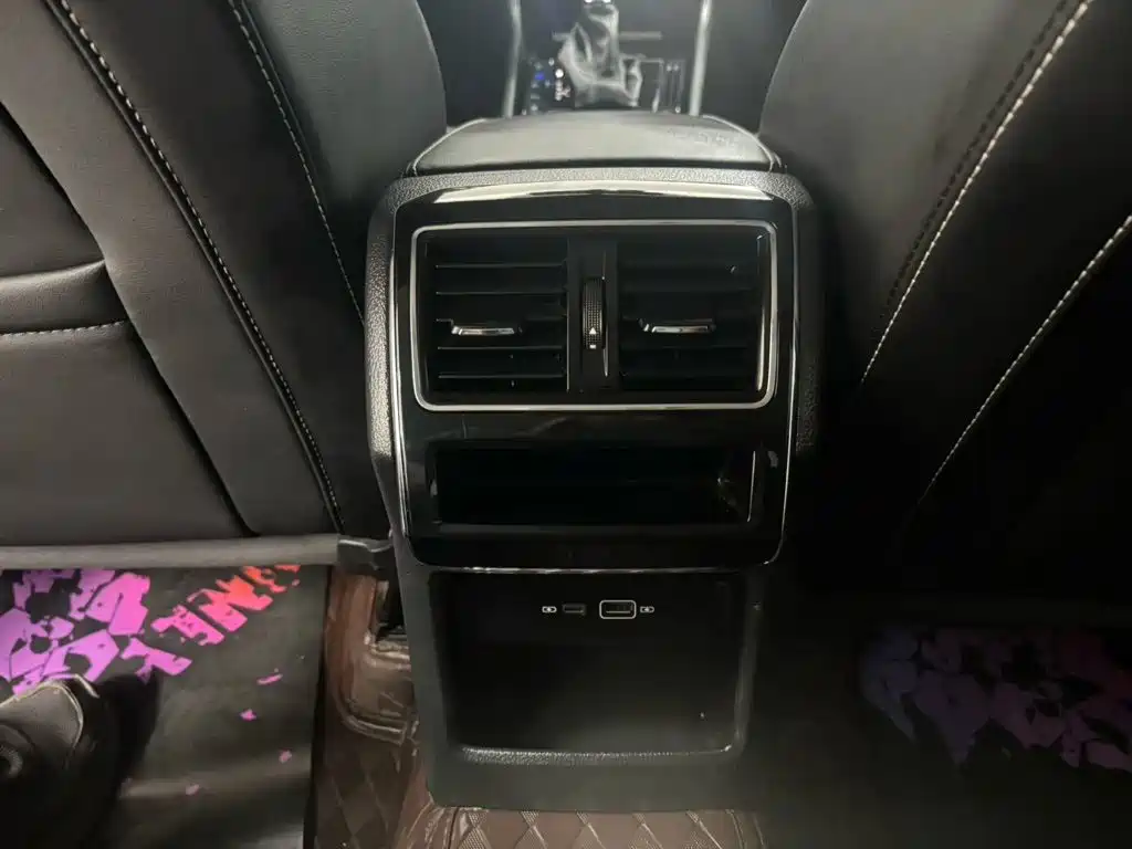 Skoda Superb — фото 7