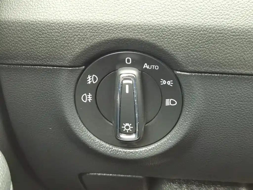 Skoda Octavia — фото 21