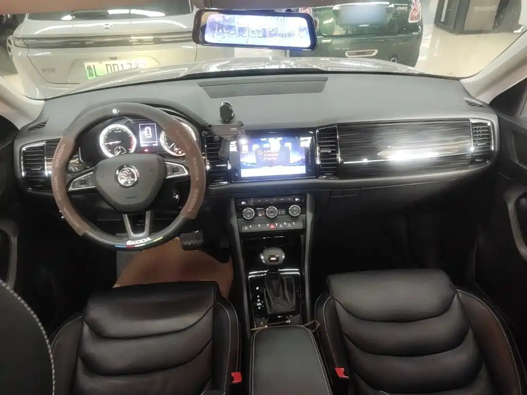Skoda Kodiaq — фото 10