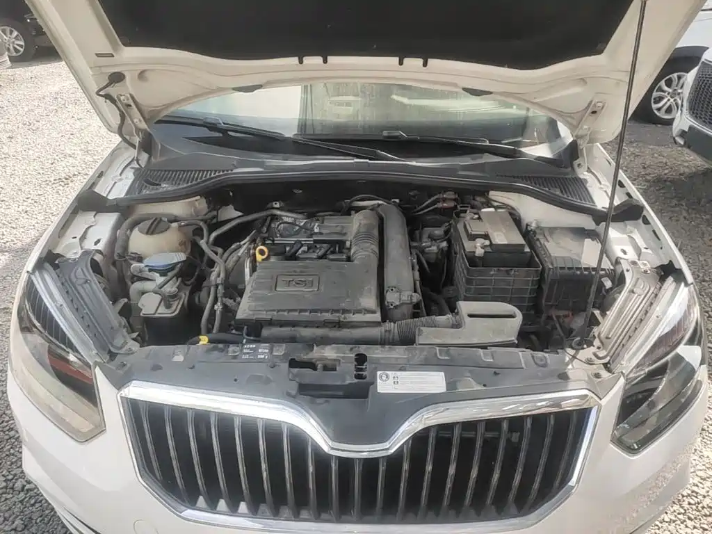 Skoda Yeti — фото 20