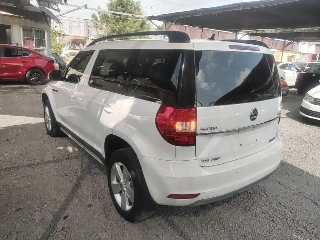 Skoda Yeti — фото 5