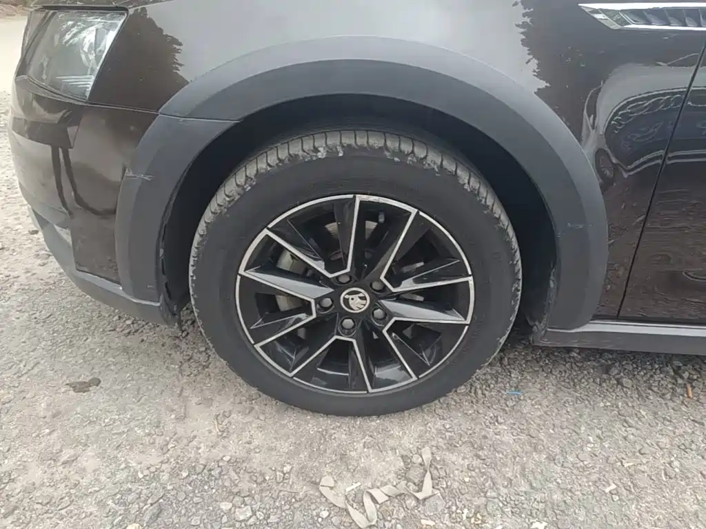 Skoda Octavia — фото 23