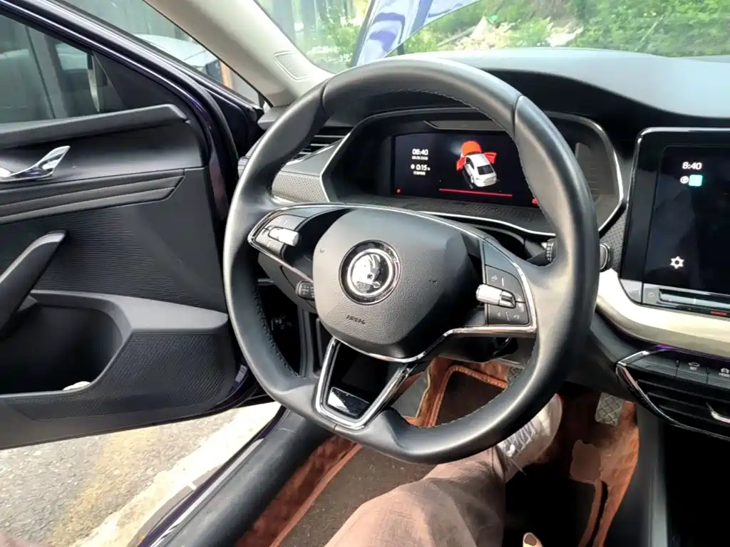 Skoda Octavia — фото 11