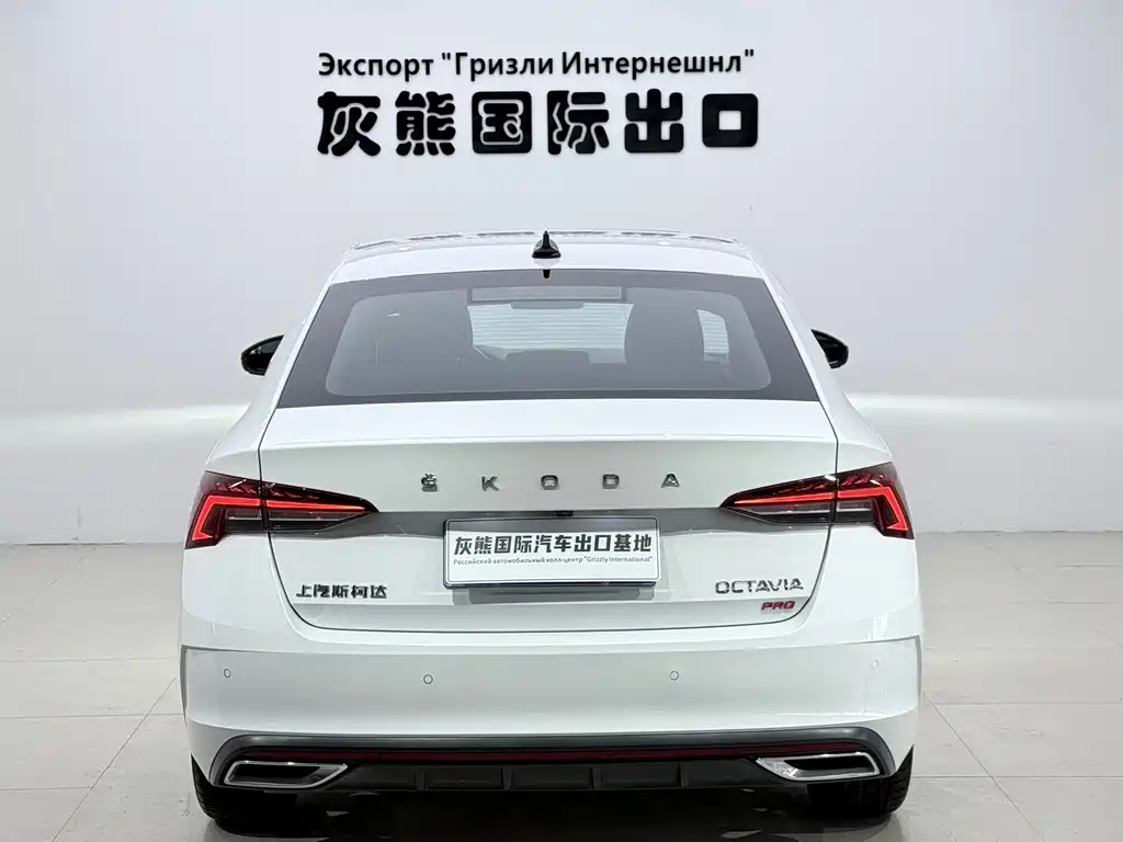 Skoda Octavia — фото 5