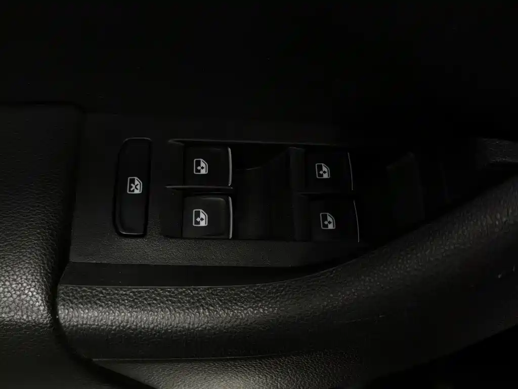 Skoda Octavia — фото 9