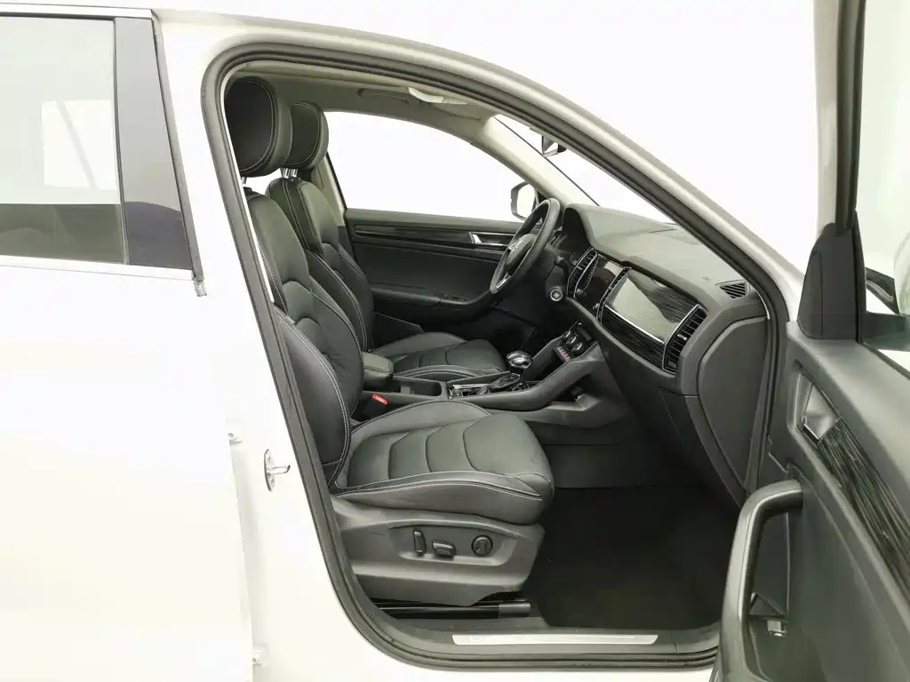 Skoda Kodiaq — фото 23