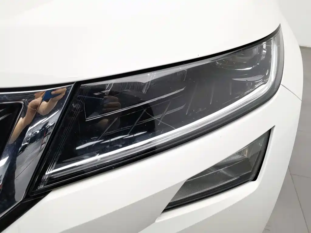 Skoda Kodiaq — фото 7