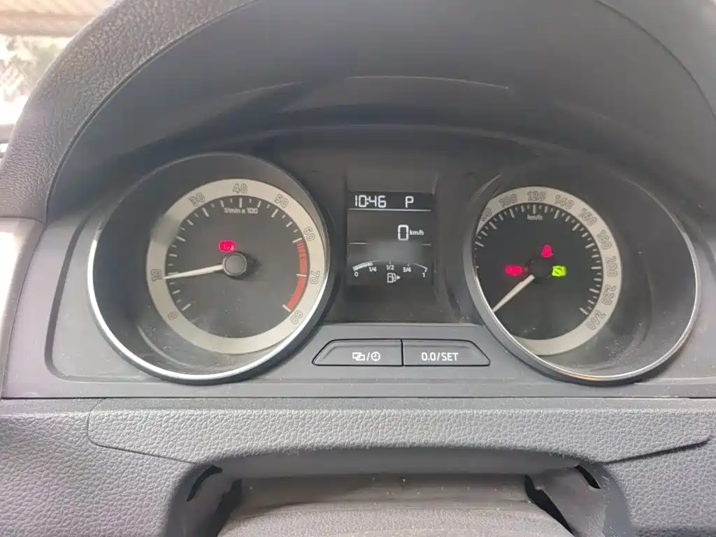Skoda Rapid Spaceback — фото 4