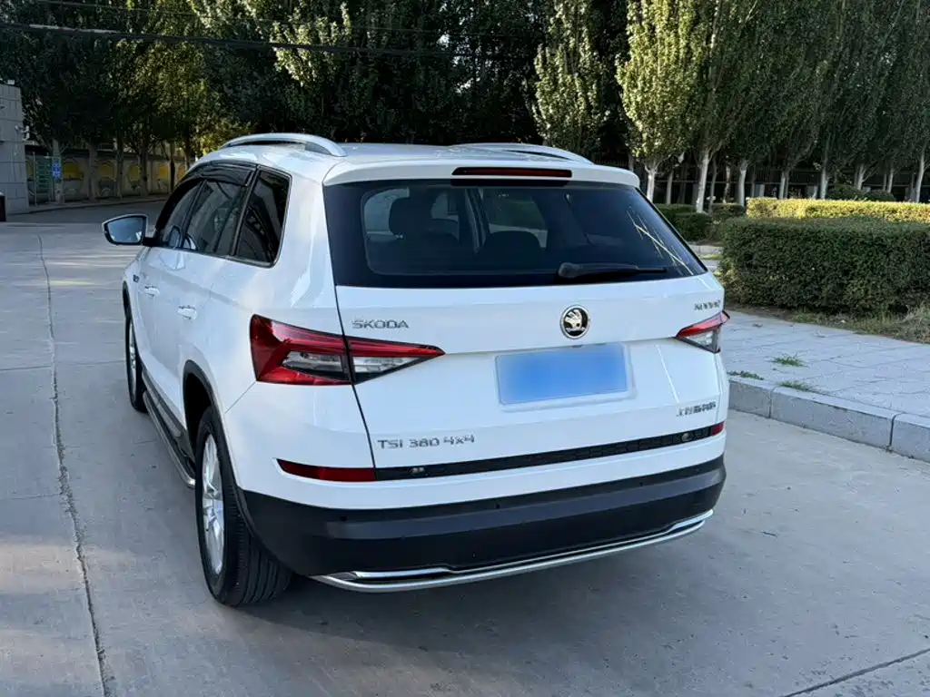 Skoda Kodiaq — фото 5