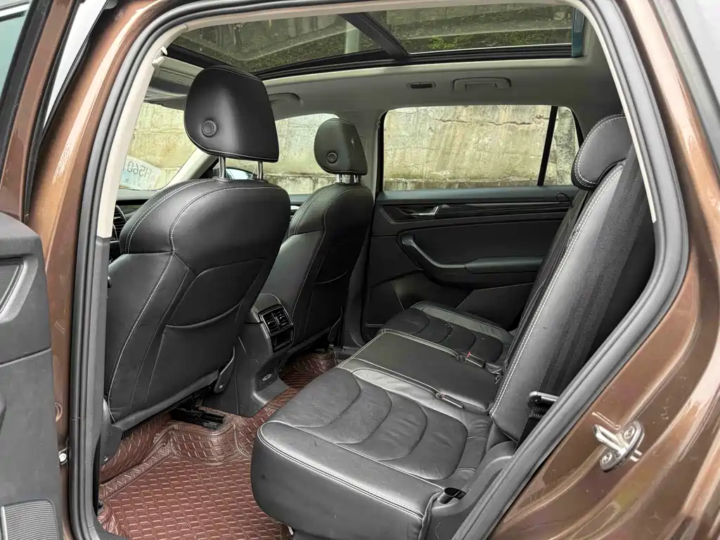 Skoda Kodiaq — фото 4
