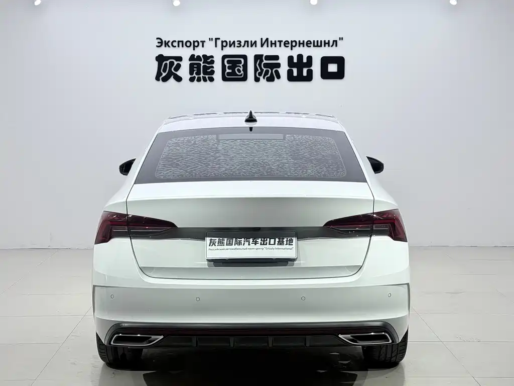 Skoda Octavia — фото 5