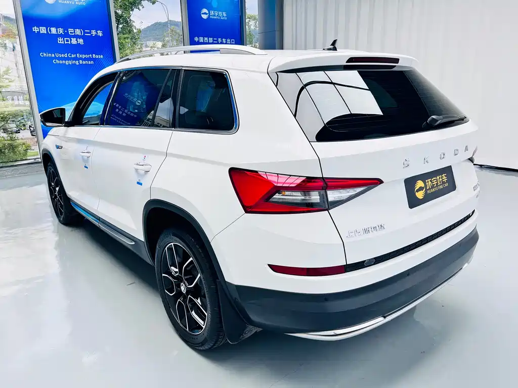 Skoda Kodiaq — фото 8