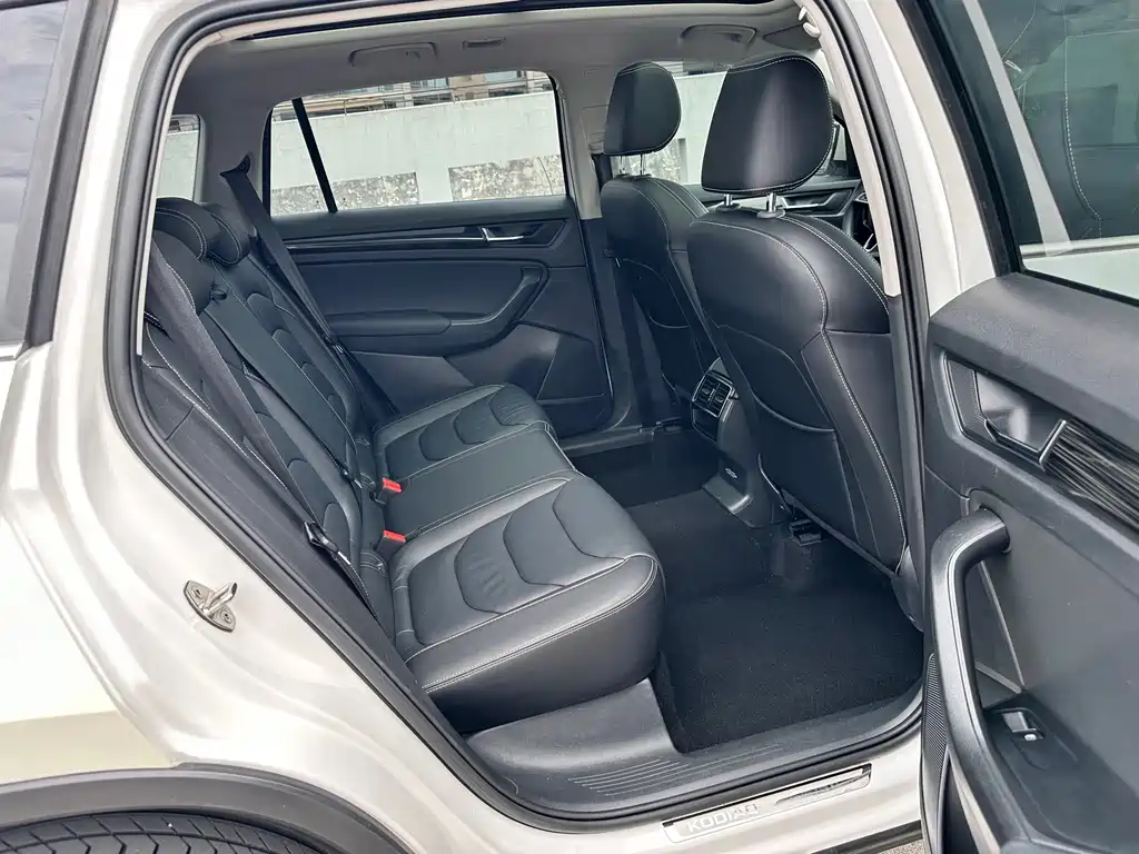 Skoda Kodiaq — фото 9