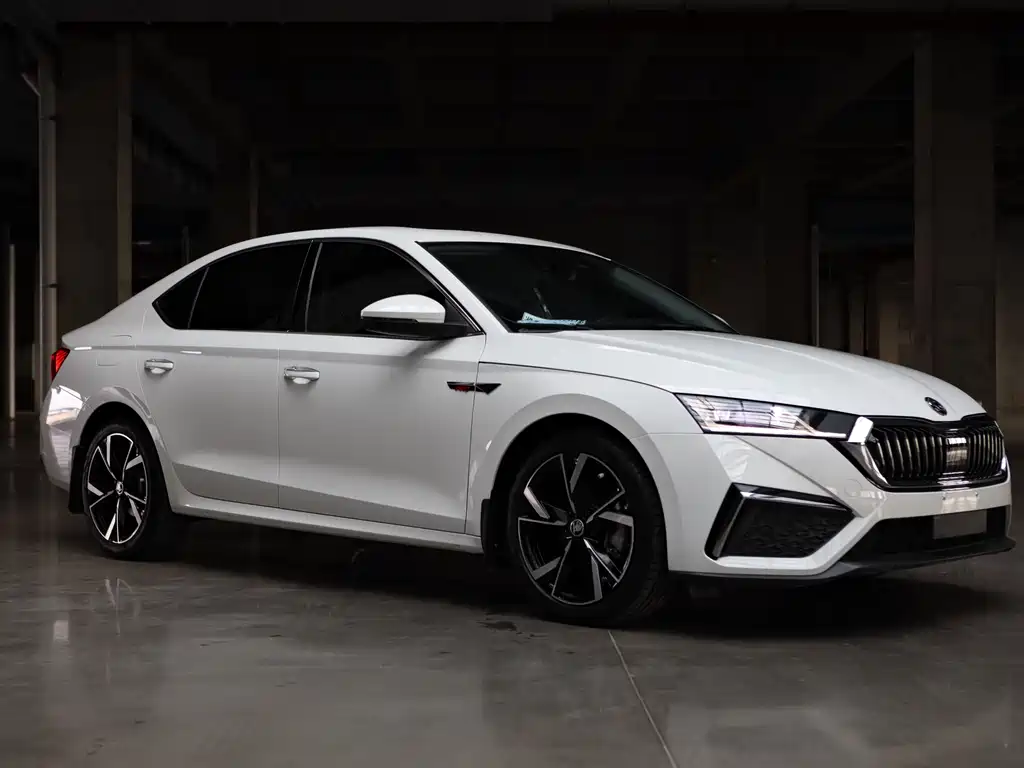 Skoda Octavia — фото 3