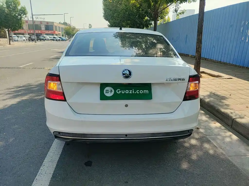 Skoda Rapid — фото 6