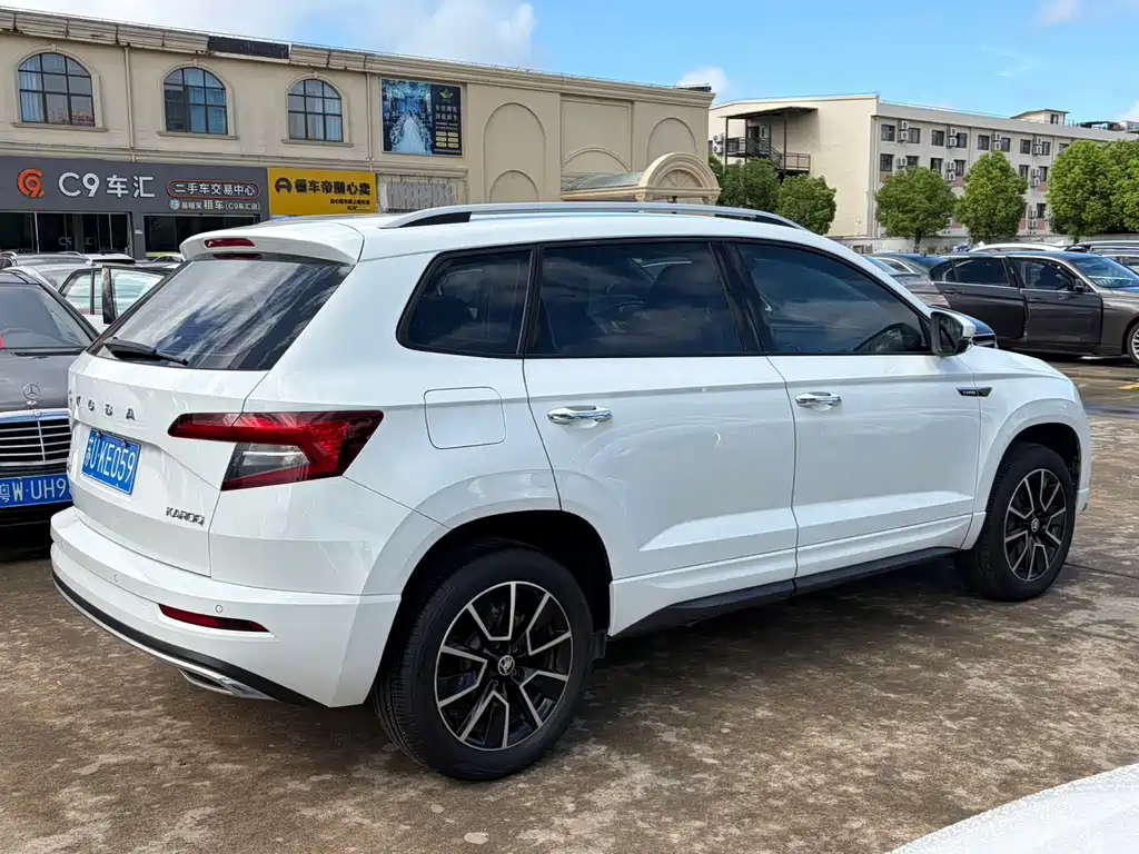 Skoda Karoq — фото 4