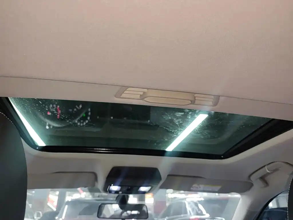 Skoda Octavia — фото 9