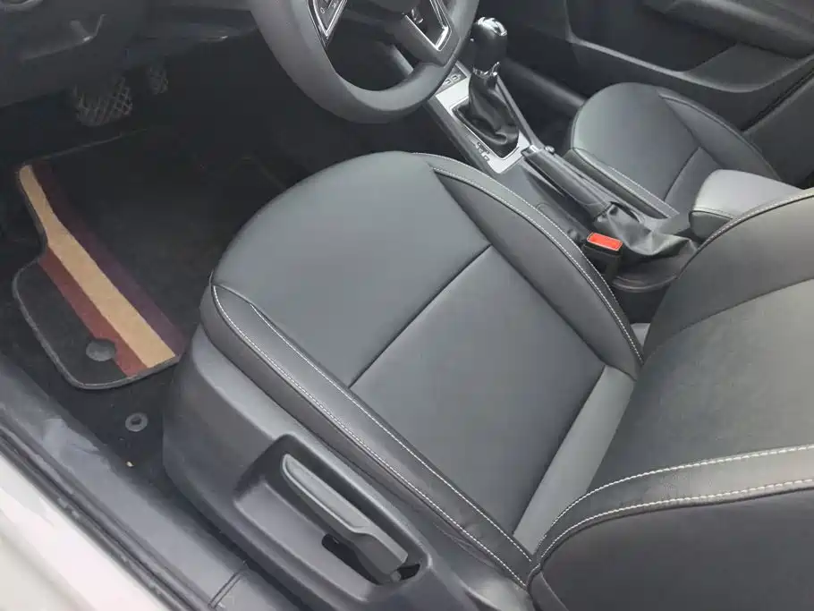Skoda Octavia — фото 9