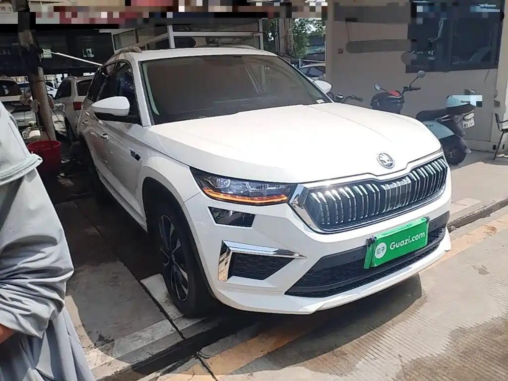 Skoda Kodiaq — фото 4
