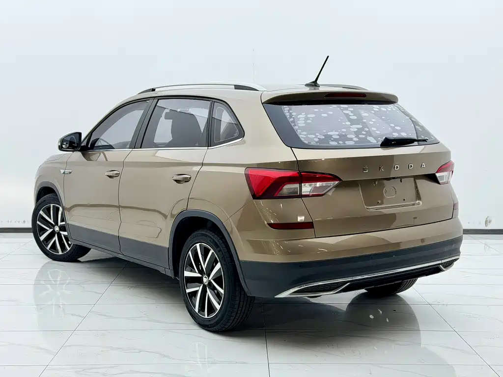 Skoda Kamiq — фото 5
