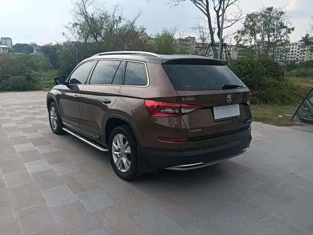 Skoda Kodiaq — фото 5