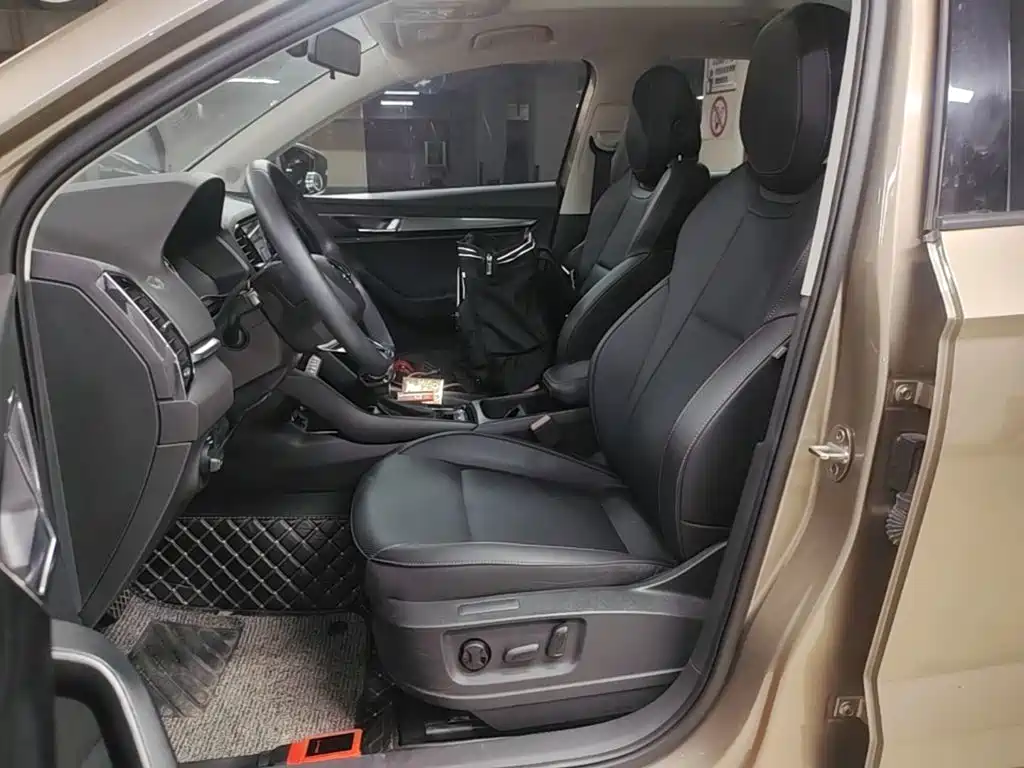 Skoda Karoq — фото 15