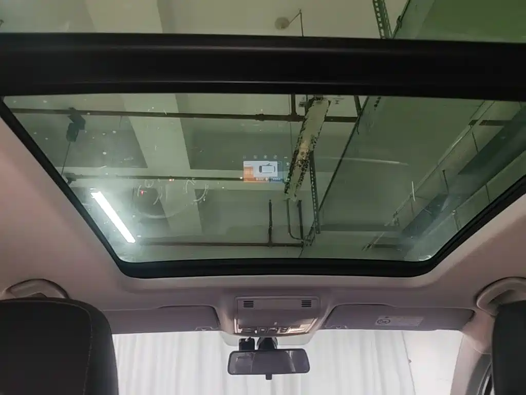 Skoda Karoq — фото 18
