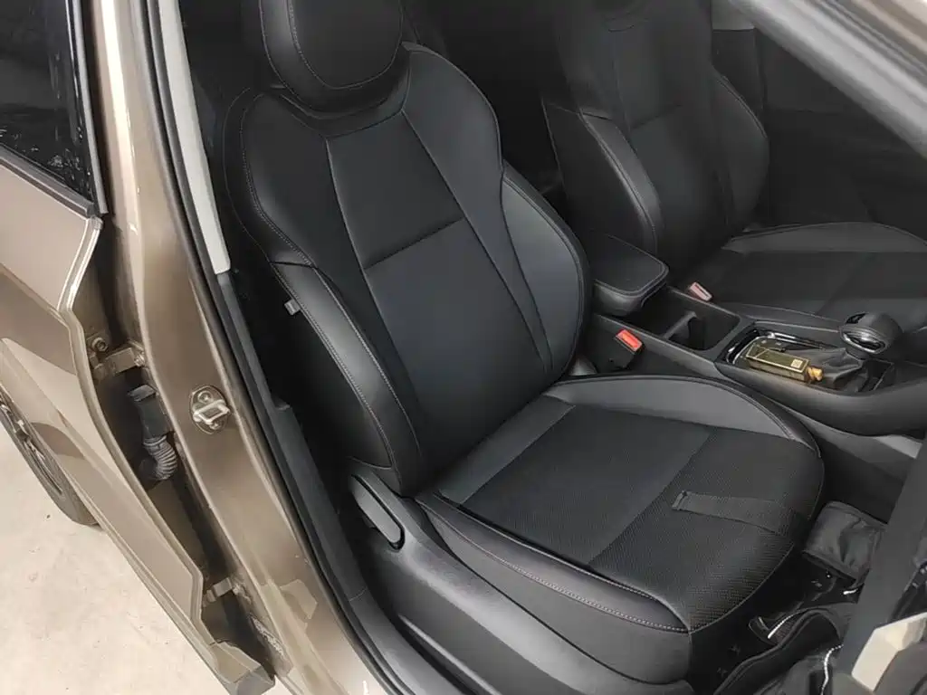 Skoda Karoq — фото 25